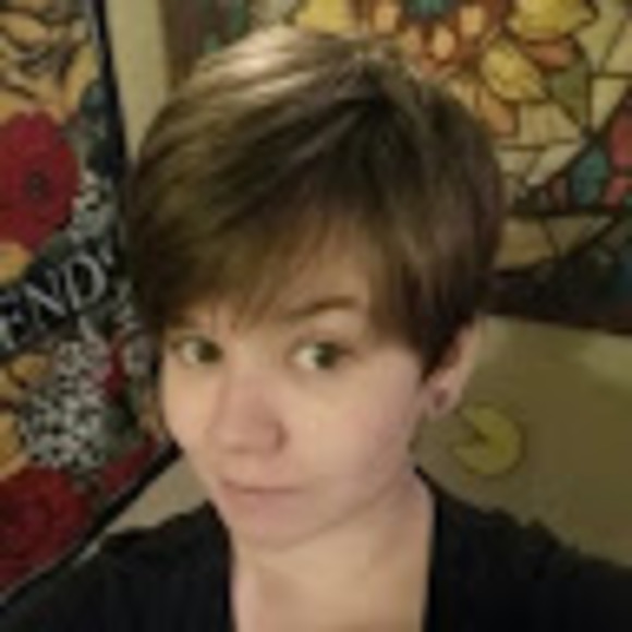 Meet your Posher, Kaitlyn - Picture 1 of 1